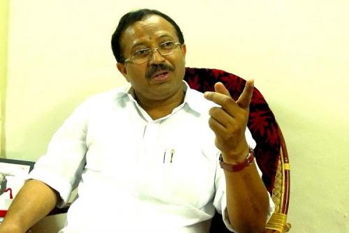 മോദി സര്‍ക്കാർ നല്‍കുന്ന ഭക്ഷ്യധാന്യങ്ങള്‍ കിറ്റാക്കി കൊടുക്കുകയാണ് കേരള സർക്കാർ: വി. മുരളീധരന്‍