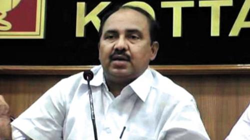 ഇന്ത്യയിൽ ആ​രോ​ഗ്യ അ​ടി​യ​ന്ത​രാ​വ​സ്ഥ പ്ര​ഖ്യാ​പി​ക്ക​ണ​മെ​ന്ന്  ഐ​എ​ൻടി​യു​സി