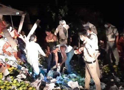 മധ്യപ്രദേശിൽ ലോറി മറിഞ്ഞ് അഞ്ച് കുടിയേറ്റ തൊഴിലാളികൾ മരിച്ചു