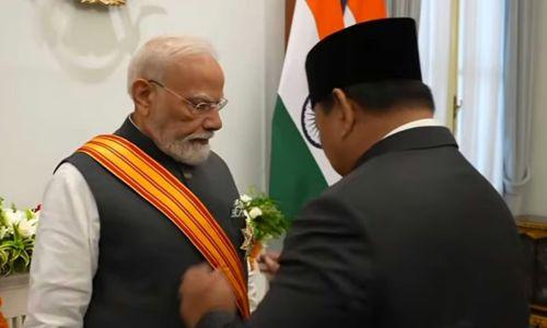 ഇന്തോനേഷ്യയുടെ പരമോന്നത പുരസ്‌കാരം പ്രധാനമന്ത്രി നരേന്ദ്രമോദിക്ക് സമര്‍പ്പിച്ചു