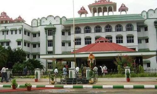 കുട്ടികൾക്ക് സോഷ്യൽ മീഡിയ നിരോധനം; ഓസ്‌ട്രേലിയൻ മാതൃക പരിശോധിക്കാൻ മദ്രാസ് ഹൈക്കോടതി