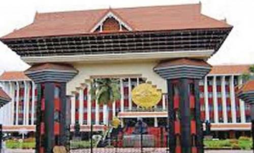 ഉപതെരഞ്ഞെടുപ്പില്‍ വിജയം നേടിയ എംഎല്‍എമാര്‍ സത്യപ്രതിജ്ഞ ചെയ്തു ; വാളയാര്‍ കേസ് ഉന്നയിച്ച് പ്രതിപക്ഷം 