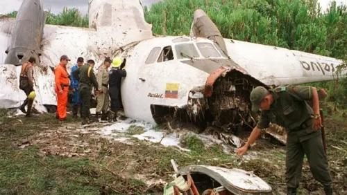 കൊളംബിയയിൽ ചെറുവിമാനം തകർന്ന് നിയമസഭാംഗമടക്കം 15 പേർ കൊല്ലപ്പെട്ടു