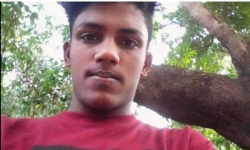പ്രണയത്തിന്റെ പേരില് ആള്ക്കൂട്ട ആക്രമണം: മനംനൊന്ത് യുവാവ് ആത്മഹത്യ ചെയ്തു; സംഭവമറിഞ്ഞ് പെണ്കുട്ടിയും വിഷം കഴിച്ചു പ്രണയത്തിന്റെ പേരില് ആള്ക്കൂട്ട ആക്രമണം: മനംനൊന്ത് യുവാവ് ആത്മഹത്യ ചെയ്തു; സംഭവമറിഞ്ഞ് പെണ്കുട്ടിയും വിഷം കഴിച്ചു