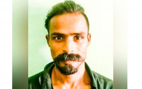 അമ്പലപ്പുഴയിൽ യുവതിയുടെ മുഖത്ത് തിളച്ച എണ്ണ ഒഴിച്ച ഭര്ത്താവ് അറസ്റ്റില് അമ്പലപ്പുഴയിൽ യുവതിയുടെ മുഖത്ത് തിളച്ച എണ്ണ ഒഴിച്ച ഭര്ത്താവ് അറസ്റ്റില്