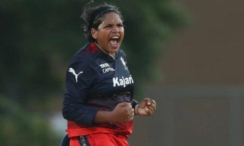 മലയാളി താരം ആശ ശോഭനയ്ക്ക് ദേശീയ ടീമിൽ അരങ്ങേറ്റം മലയാളി താരം ആശ ശോഭനയ്ക്ക് ദേശീയ ടീമിൽ അരങ്ങേറ്റം