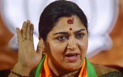 'ഞാനൊരു പബ്ലിക് ഫിഗറാണ്, പബ്ലിക് പ്രോപ്പർട്ടിയല്ല'; സൈബർ ആക്രമണങ്ങൾക്കെതിരെ ആഞ്ഞടിച്ച് നടി ഖുശ്ബു