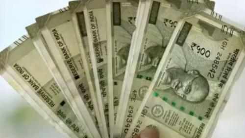 മാർച്ച് മുതൽ 500 രൂപ നോട്ടുകൾ ലഭിക്കില്ലെന്ന വാർത്ത വ്യാജം; വിശദീകരണവുമായി കേന്ദ്രം