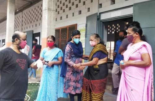 വടക്കൻ ജില്ലകളിൽ കനത്ത പോളിംഗ്: പോളിംഗ് 40 ശതമാനം പിന്നിട്ടു