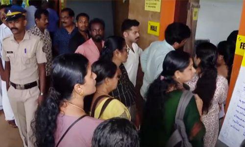 ആദ്യ മണിക്കൂറില് ഭേദപ്പെട്ട പോളിംഗ്, വോട്ടര്മാരുടെ നീണ്ടനിര ആദ്യ മണിക്കൂറില് ഭേദപ്പെട്ട പോളിംഗ്, വോട്ടര്മാരുടെ നീണ്ടനിര