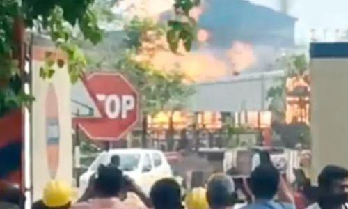 തമിഴ്നാട്ടിൽ പെട്രോൾ പന്പിൽ പൊട്ടിത്തെറി; ഒരു മരണം തമിഴ്നാട്ടിൽ പെട്രോൾ പന്പിൽ പൊട്ടിത്തെറി; ഒരു മരണം