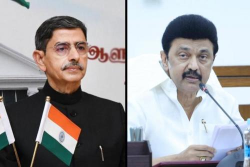 തമിഴ്നാട് ഗവർണറെ ഉടൻ നീക്കണമെന്ന് ആവശ്യപ്പെട്ട് രാഷ്ട്രപതിക്ക് ഡിഎംകെ സഖ്യത്തിന്റെ കത്ത് തമിഴ്നാട് ഗവർണറെ ഉടൻ നീക്കണമെന്ന് ആവശ്യപ്പെട്ട് രാഷ്ട്രപതിക്ക് ഡിഎംകെ സഖ്യത്തിന്റെ കത്ത്