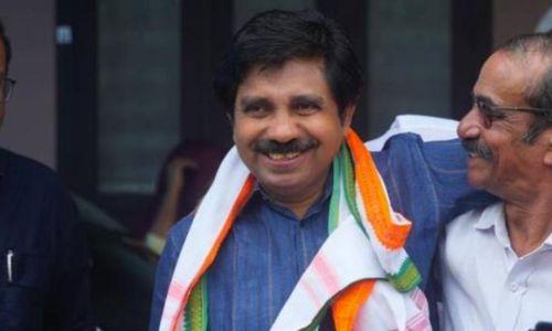 ലീഡ് 6000 കടന്നു: ആഘോഷം ആരംഭിച്ച് യുഡിഎഫ് പ്രവർത്തകർ ലീഡ് 6000 കടന്നു: ആഘോഷം ആരംഭിച്ച് യുഡിഎഫ് പ്രവർത്തകർ