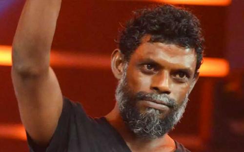 ഉമ്മൻചാണ്ടിക്കെതിരായ പരാമർശം; തനിക്കെതിരെ കേസെടുക്കണമെന്ന് വിനായകൻ