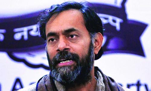 കാ­ർ‍­ഷി­ക കടങ്ങൾ‍ എഴു­തി­ത്തള്ളണം : യോ­ഗേ­ന്ദ്ര യാ­ദവ്