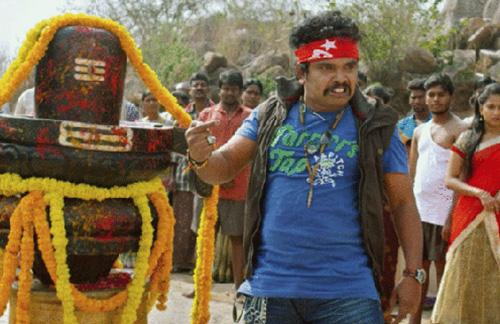 ഒറ്റ ഷോട്ടിൽ മൂന്നര മിനിറ്റ് ഡയലോഗ്; സംപൂർ‍ണേഷ് ബാബുവിന് ലോക റെക്കോർ‍ഡ്?