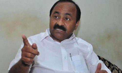 ഉമ്മൻ ചാണ്ടിയെ കള്ളക്കേസിൽ കുടുക്കാൻ ശ്രമിച്ച ഗണേഷിന് മന്ത്രി സ്ഥാനം നൽകരുത്; വിഡി സതീശൻ