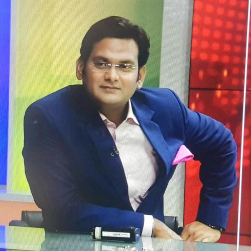 രാഹുൽ ഗാന്ധിയുടെ പ്രസ്താവന ദുർവ്യാഖ്യാനം ചെയ്തെന്ന കേസിൽ സീ ന്യൂസ് അവതാരകൻ രോഹിത് രഞ്ജനെതിരെ അറസ്റ്റ് വാറന്റ് രാഹുൽ ഗാന്ധിയുടെ പ്രസ്താവന ദുർവ്യാഖ്യാനം ചെയ്തെന്ന കേസിൽ സീ ന്യൂസ് അവതാരകൻ രോഹിത് രഞ്ജനെതിരെ അറസ്റ്റ് വാറന്റ്