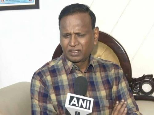 ബിഹാറിലെ തിരിച്ചടി; ജയിക്കുന്നത് എസ്.ഐ.ആറെന്ന് കോൺഗ്രസ്