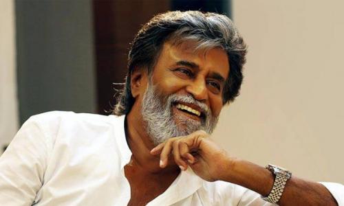 മോ­ഡി­യു­ടെ­ സ്വച്ഛ്ത് ഹി­ സേ­വയ്ക്ക് പി­ന്തു­ണയു­മാ­യി­ രജനീ­കാ­ന്ത്