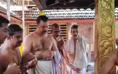 ശബരിമലയിലെ ദോഷപരിഹാരത്തിന് തുടക്കം; കൊല്ലൂരിലും കാസർകോടും പ്രത്യേക പൂജകളുമായി ദേവസ്വം ബോർഡ്