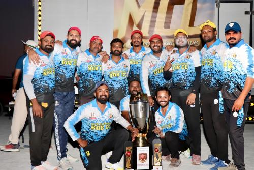 മാസ്റ്റർ ലീഗ് കിരീടം ഹെഡ്‌ജ്‌ - ബോബ് ക്രിക്കറ്റ് ക്ലബ്ബിന്