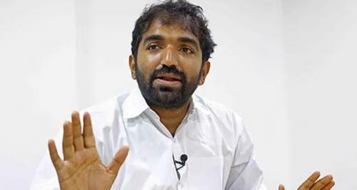 അബിൻ വർക്കി വളരെ കഷ്ടപ്പെട്ടിട്ടുള്ള നേതാവ്, അബിന്റെ കൂടി അഭിപ്രായം മാനിച്ചു വേണമായിരുന്നു തീരുമാനമെടുക്കാൻ: ചാണ്ടി ഉമ്മൻ എംഎൽഎ അബിൻ വർക്കി വളരെ കഷ്ടപ്പെട്ടിട്ടുള്ള നേതാവ്, അബിന്റെ കൂടി അഭിപ്രായം മാനിച്ചു വേണമായിരുന്നു തീരുമാനമെടുക്കാൻ: ചാണ്ടി ഉമ്മൻ എംഎൽഎ