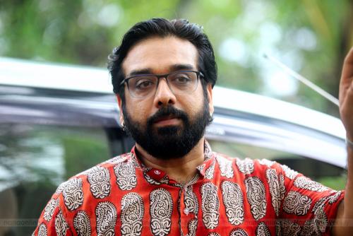 എന്റെ പേരിൽ തട്ടിപ്പിന് ശ്രമം; മുന്നറിയിപ്പ് നൽകി നടൻ വിനീത്