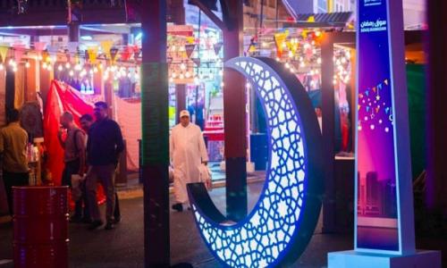 റമദാനിൽ യുഎഇയിലെ സ്വകാര്യ മേഖലയിലെ ജോലി സമയം ആറ് മണിക്കൂർ ആക്കി റമദാനിൽ യുഎഇയിലെ സ്വകാര്യ മേഖലയിലെ ജോലി സമയം ആറ് മണിക്കൂർ ആക്കി