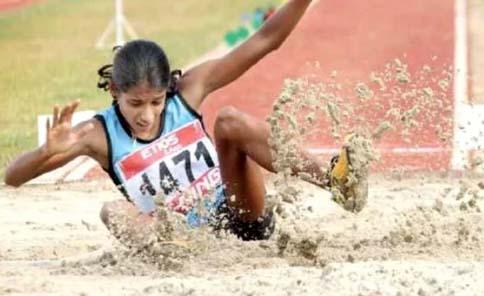 സംസ്ഥാന സ്കൂൾ കായികമേളയിൽ ലോംഗ്ജംപിൽ ദേശീയ റിക്കാർഡോടെ സ്വർണം സംസ്ഥാന സ്കൂൾ കായികമേളയിൽ ലോംഗ്ജംപിൽ ദേശീയ റിക്കാർഡോടെ സ്വർണം