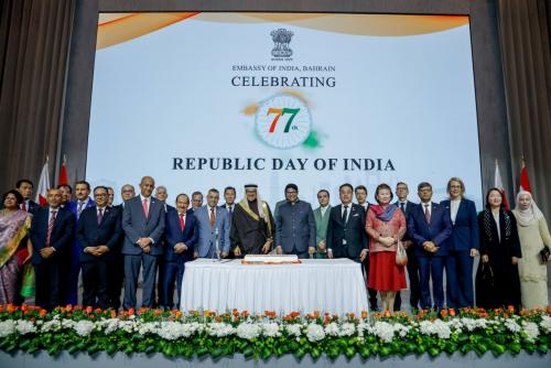 ഇന്ത്യൻ എംബസി റിപ്പബ്ലിക് ദിനാഘോഷം സംഘടിപ്പിച്ചു; ബഹ്‌റൈൻ വിദേശകാര്യ മന്ത്രി മുഖ്യാതിഥിയായി പങ്കെടുത്തു