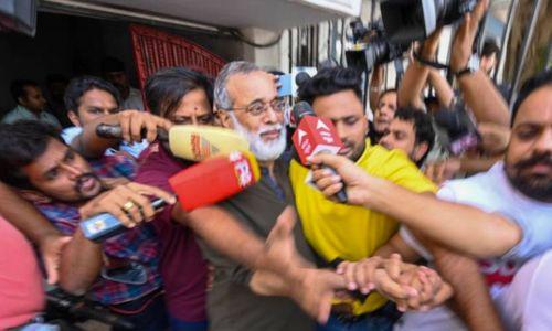 ന്യൂസ് ക്ലിക്ക് റെയ്ഡ്: അറസ്റ്റിലായവരെ 7 ദിവസം പൊലീസ് കസ്റ്റഡിയിൽ വിട്ട് പട്യാല കോടതി ന്യൂസ് ക്ലിക്ക് റെയ്ഡ്: അറസ്റ്റിലായവരെ 7 ദിവസം പൊലീസ് കസ്റ്റഡിയിൽ വിട്ട് പട്യാല കോടതി
