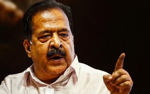 മദ്യപിച്ച് വാഹനമോടിക്കുന്നവർക്ക് കർശന മുന്നറിയിപ്പുമായി രമേശ് ചെന്നിത്തല; ആദ്യതവണ 10,000 രൂപ പിഴ, ആവർത്തിച്ചാൽ 15,000