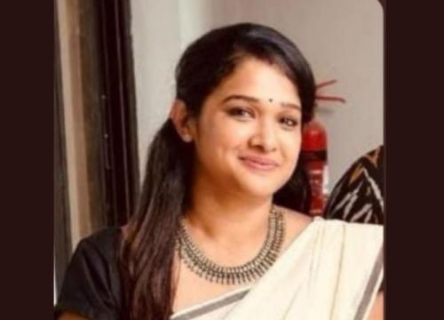 കോട്ടയം ചങ്ങനാശേരി സ്വദേശി ടിന കെൽവിൻ ബഹ്റൈനിൽ നിര്യാതയായി കോട്ടയം ചങ്ങനാശേരി സ്വദേശി ടിന കെൽവിൻ ബഹ്റൈനിൽ നിര്യാതയായി