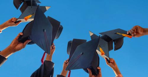 യു.എ.ഇയിൽ ബിരുദങ്ങൾക്ക് ഇനി ഉടൻ അംഗീകാരം; 'സീറോ ബ്യൂറോക്രസി' പദ്ധതിയുമായി മന്ത്രാലയം