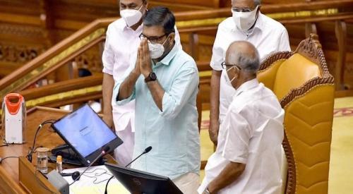‘പ്രസ്താവന അനുചിതം’: എം.എം മണിയുടെ അധിക്ഷേപ പരാമർശം തള്ളി സ്പീക്കർ ‘പ്രസ്താവന അനുചിതം’: എം.എം മണിയുടെ അധിക്ഷേപ പരാമർശം തള്ളി സ്പീക്കർ