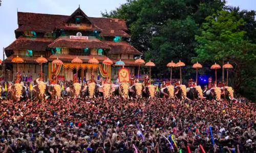 തൃശൂർ പൂരം ഇന്ന് ; നാടും നഗരവും ഒന്നാകെ ആഘോഷ തിമിർപ്പിൽ തൃശൂർ പൂരം ഇന്ന് ; നാടും നഗരവും ഒന്നാകെ ആഘോഷ തിമിർപ്പിൽ