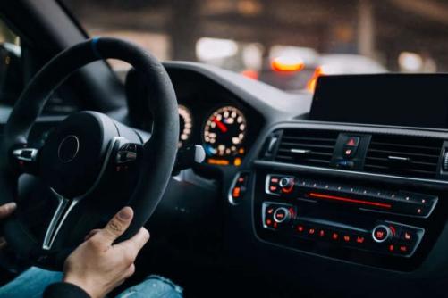 വിദേശ ലൈസൻസുകൾ ദുബൈ ലൈസൻസിലേക്ക് മാറ്റുന്നതിൽ റെക്കോർഡ്; പട്ടികയിൽ യു.കെ മുന്നിൽ