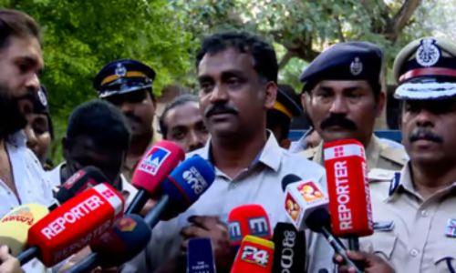 കുട്ടിയെ തട്ടിക്കൊണ്ടുപോകല്: പിന്നില് നഴ്സിംഗ് റിക്രൂട്ടിംഗ് തട്ടിപ്പിനിരയായ യുവതിയാണോ എന്ന് പോലീസ് അന്വേഷണം കുട്ടിയെ തട്ടിക്കൊണ്ടുപോകല്: പിന്നില് നഴ്സിംഗ് റിക്രൂട്ടിംഗ് തട്ടിപ്പിനിരയായ യുവതിയാണോ എന്ന് പോലീസ് അന്വേഷണം