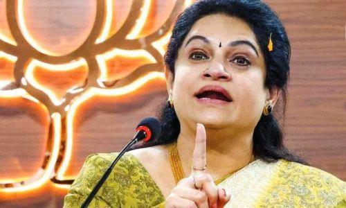 ഉമ്മൻചാണ്ടിയെ ഒറ്റിക്കൊടുക്കുന്ന ആളായിരുന്നു ഷാഫി; പത്മജ ഉമ്മൻചാണ്ടിയെ ഒറ്റിക്കൊടുക്കുന്ന ആളായിരുന്നു ഷാഫി; പത്മജ