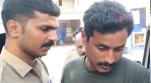 മലമ്പുഴയില് പതിനഞ്ചുകാരിയെ പീഡിപ്പിച്ച് ഗര്ഭിണിയാക്കിയ കേസില് യുവമോര്ച്ച പ്രാദേശിക നേതാവ് അറസ്റ്റില് മലമ്പുഴയില് പതിനഞ്ചുകാരിയെ പീഡിപ്പിച്ച് ഗര്ഭിണിയാക്കിയ കേസില് യുവമോര്ച്ച പ്രാദേശിക നേതാവ് അറസ്റ്റില്
