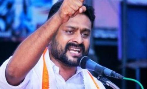 ‘ആര് പറഞ്ഞിട്ടാണ് യൂത്ത് കോണ്ഗ്രസ് പരിപാടിയില് നിന്നും പിന്മാറിയത്’ :തരൂരിനെ വിലക്കിയ സംഭവത്തിൽ അന്വേഷണം ആവശ്യപ്പെട്ട് എന്എസ് നുസൂർ ‘ആര് പറഞ്ഞിട്ടാണ് യൂത്ത് കോണ്ഗ്രസ് പരിപാടിയില് നിന്നും പിന്മാറിയത്’ :തരൂരിനെ വിലക്കിയ സംഭവത്തിൽ അന്വേഷണം ആവശ്യപ്പെട്ട് എന്എസ് നുസൂർ