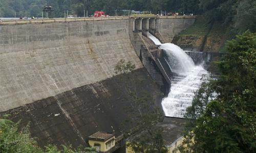കൂടുതൽ അണക്കെട്ടുകൾ തുറക്കുന്നു : ഇടുക്കി ജില്ലയിൽ യാത്രാ നിയന്ത്രണം കൂടുതൽ അണക്കെട്ടുകൾ തുറക്കുന്നു : ഇടുക്കി ജില്ലയിൽ യാത്രാ നിയന്ത്രണം