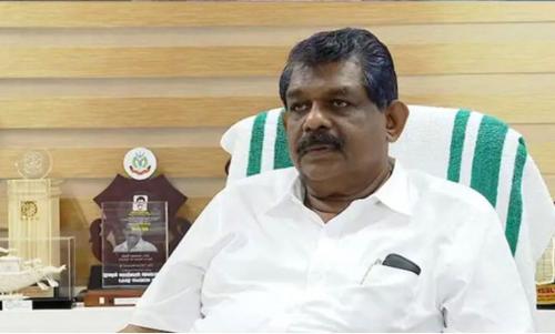വാഹനങ്ങളുടെ അമിത വേഗത നിയന്ത്രിക്കാൻ ആർട്ടിഫിഷ്യൽ ഇന്റലിജൻസ് ക്യാമറകൾ: ട്രയൽ റൺ കഴിഞ്ഞതായി മന്ത്രി ആന്റണി രാജു വാഹനങ്ങളുടെ അമിത വേഗത നിയന്ത്രിക്കാൻ ആർട്ടിഫിഷ്യൽ ഇന്റലിജൻസ് ക്യാമറകൾ: ട്രയൽ റൺ കഴിഞ്ഞതായി മന്ത്രി ആന്റണി രാജു
