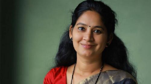 പലതവണ വിളിച്ചാലും ഫോണ് എടുക്കാറില്ല; മന്ത്രിക്കെതിരെ വിമര്ശനവുമായി യു. പ്രതിഭ എംഎല്എ പലതവണ വിളിച്ചാലും ഫോണ് എടുക്കാറില്ല; മന്ത്രിക്കെതിരെ വിമര്ശനവുമായി യു. പ്രതിഭ എംഎല്എ