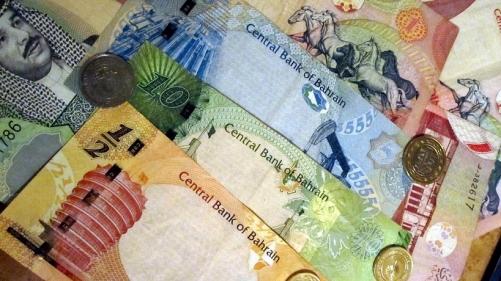 കള്ളനോട്ട് നൽകി തട്ടിപ്പ്: ബഹ്‌റൈൻ പൗരന് അഞ്ച് വർഷം തടവും പിഴയും