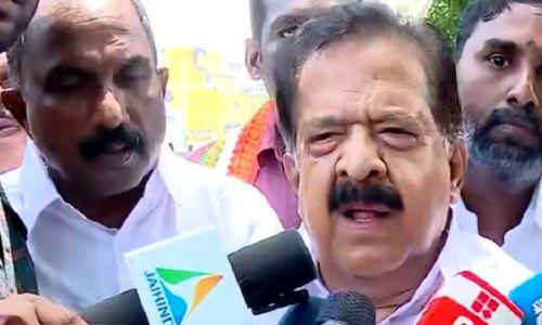 കള്ളവോട്ടിനെ സിപിഐഎം വിളിക്കുന്നത് 'ജനാധിപത്യ വോട്ട്' എന്നാണ് ': രമേശ് ചെന്നിത്തല കള്ളവോട്ടിനെ സിപിഐഎം വിളിക്കുന്നത് 'ജനാധിപത്യ വോട്ട്' എന്നാണ് ': രമേശ് ചെന്നിത്തല