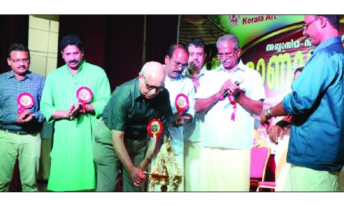 കാഴ്ച്ചയുടെ വിരുന്നൊരുക്കി കല കുവൈത്ത് ഓണാഘോഷം കാഴ്ച്ചയുടെ വിരുന്നൊരുക്കി കല കുവൈത്ത് ഓണാഘോഷം