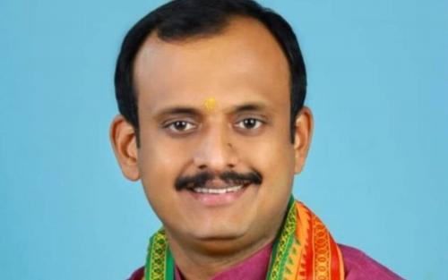 പുതുപ്പള്ളിയിലെ ബിജെപി സ്ഥാനാർത്ഥി ലിജിൻ ലാൽ