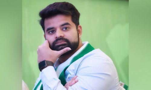 പ്രജ്വൽ രേവണ്ണ ഇന്ന് അർദ്ധരാത്രി വിദേശത്ത് നിന്ന് തിരിച്ചെത്തിയേക്കുമെന്ന് സൂചന പ്രജ്വൽ രേവണ്ണ ഇന്ന് അർദ്ധരാത്രി വിദേശത്ത് നിന്ന് തിരിച്ചെത്തിയേക്കുമെന്ന് സൂചന